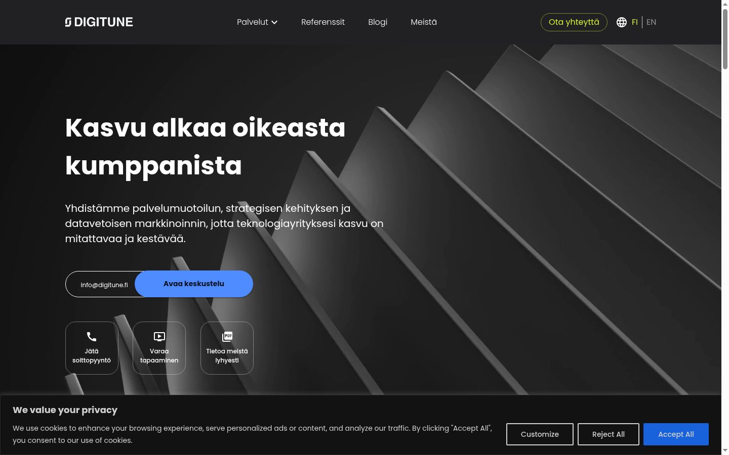 Screenshot of the consent banner shown before any interaction