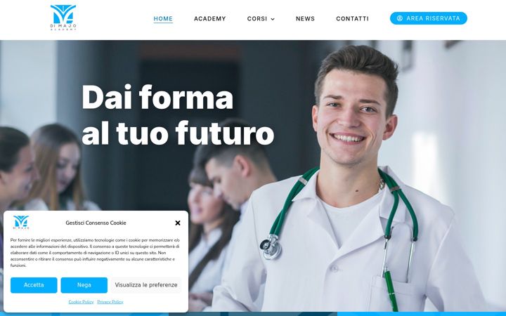 Екранна снимка на dimajoacademy.it