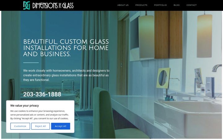 Screenshot of dimensionsinglass.com