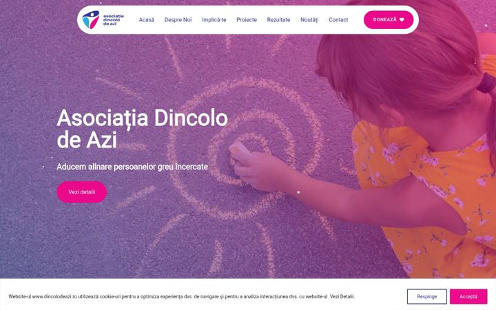 Skärmbild av dincolodeazi.ro