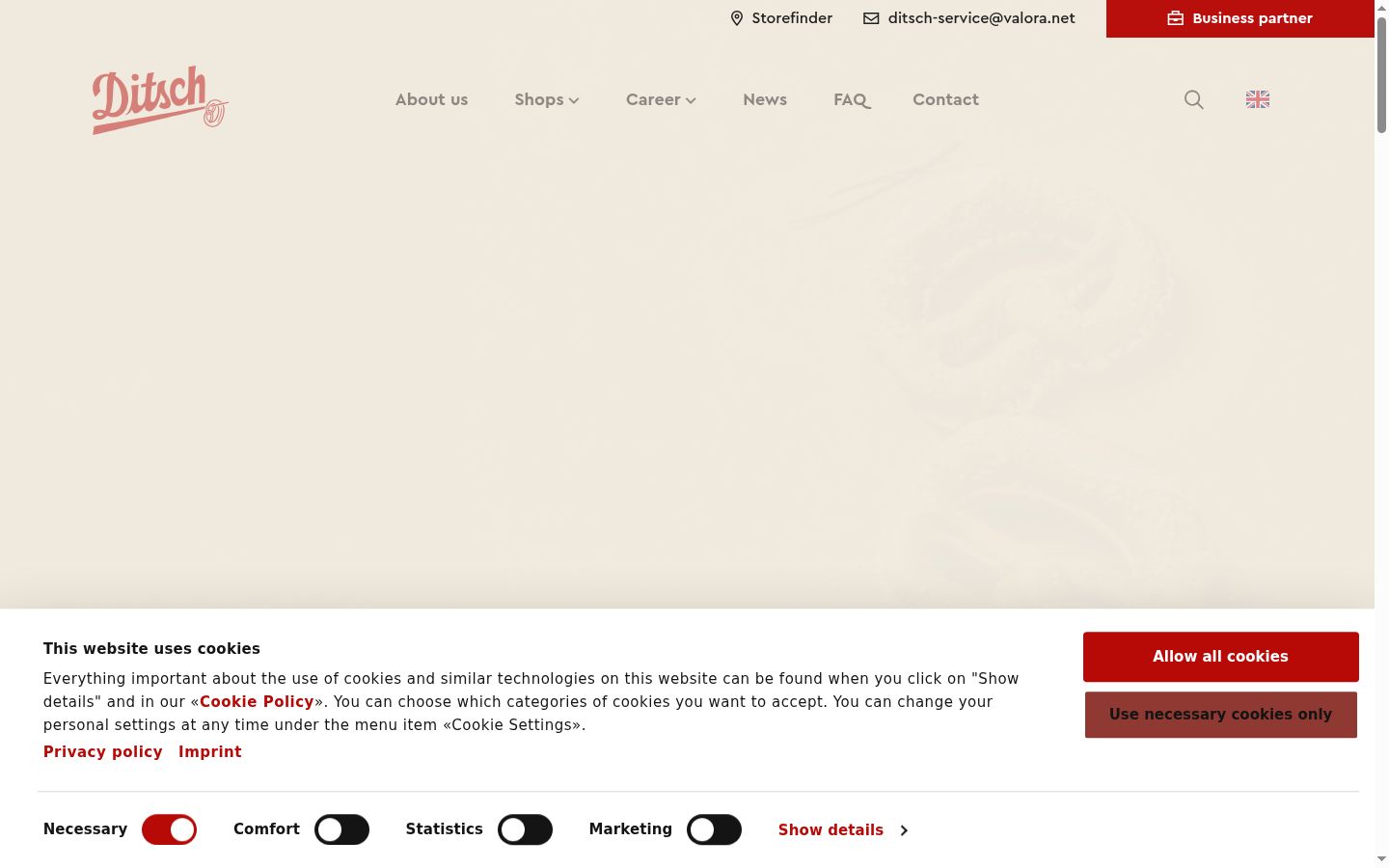 Screenshot of the consent banner shown before any interaction
