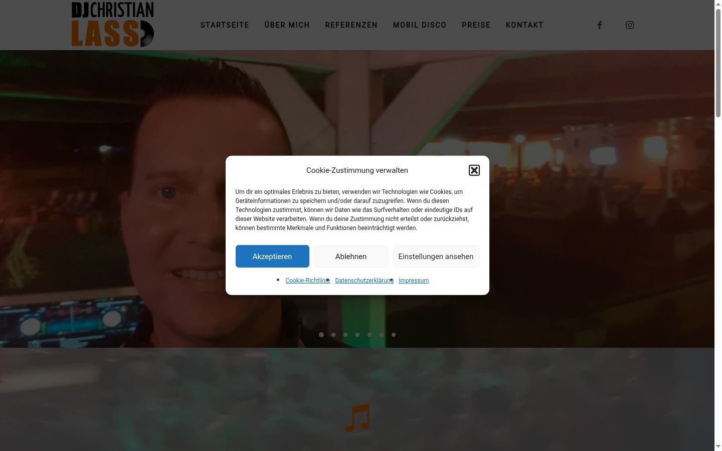 Screenshot of the consent banner shown before any interaction