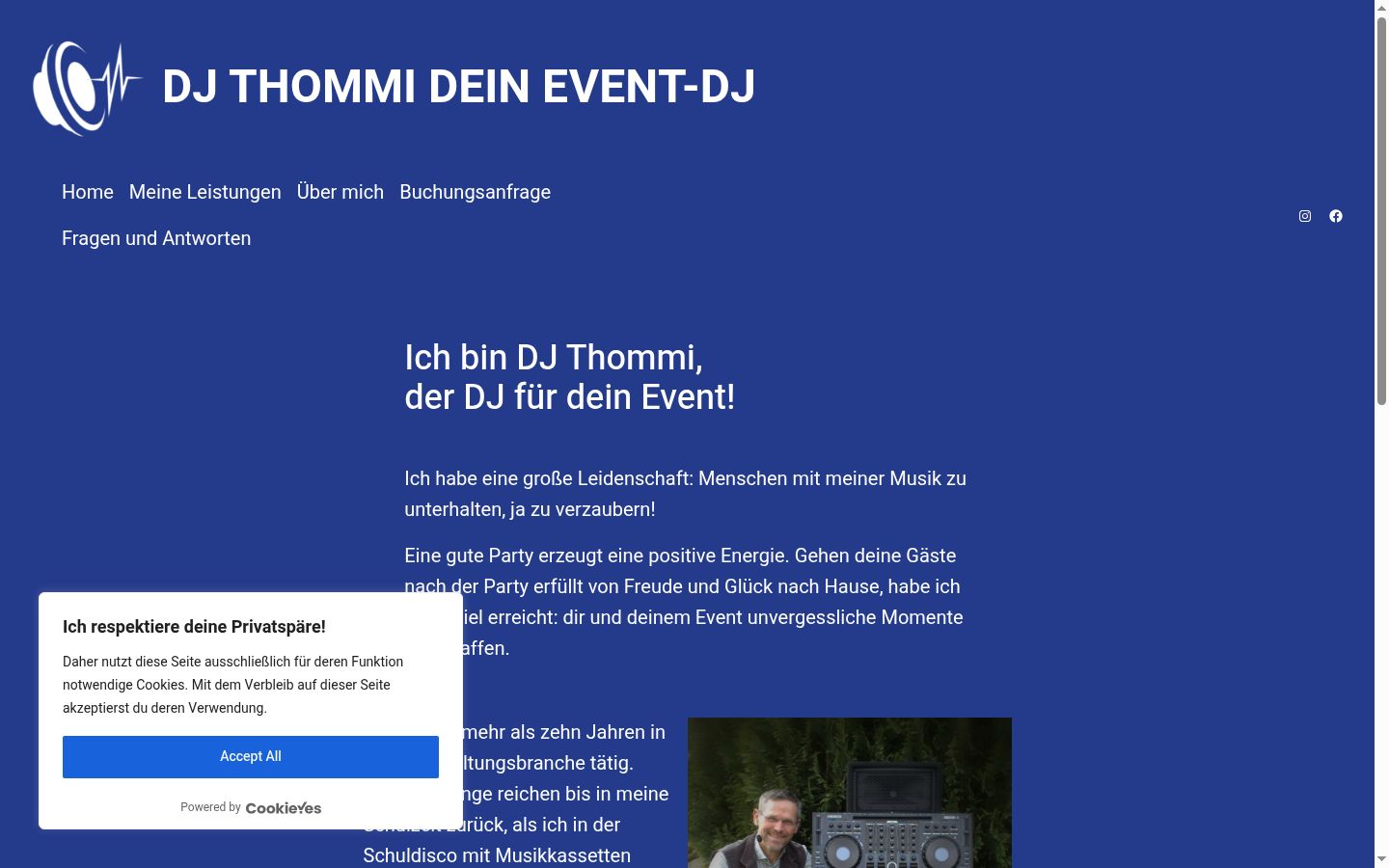 Screenshot of the consent banner shown before any interaction