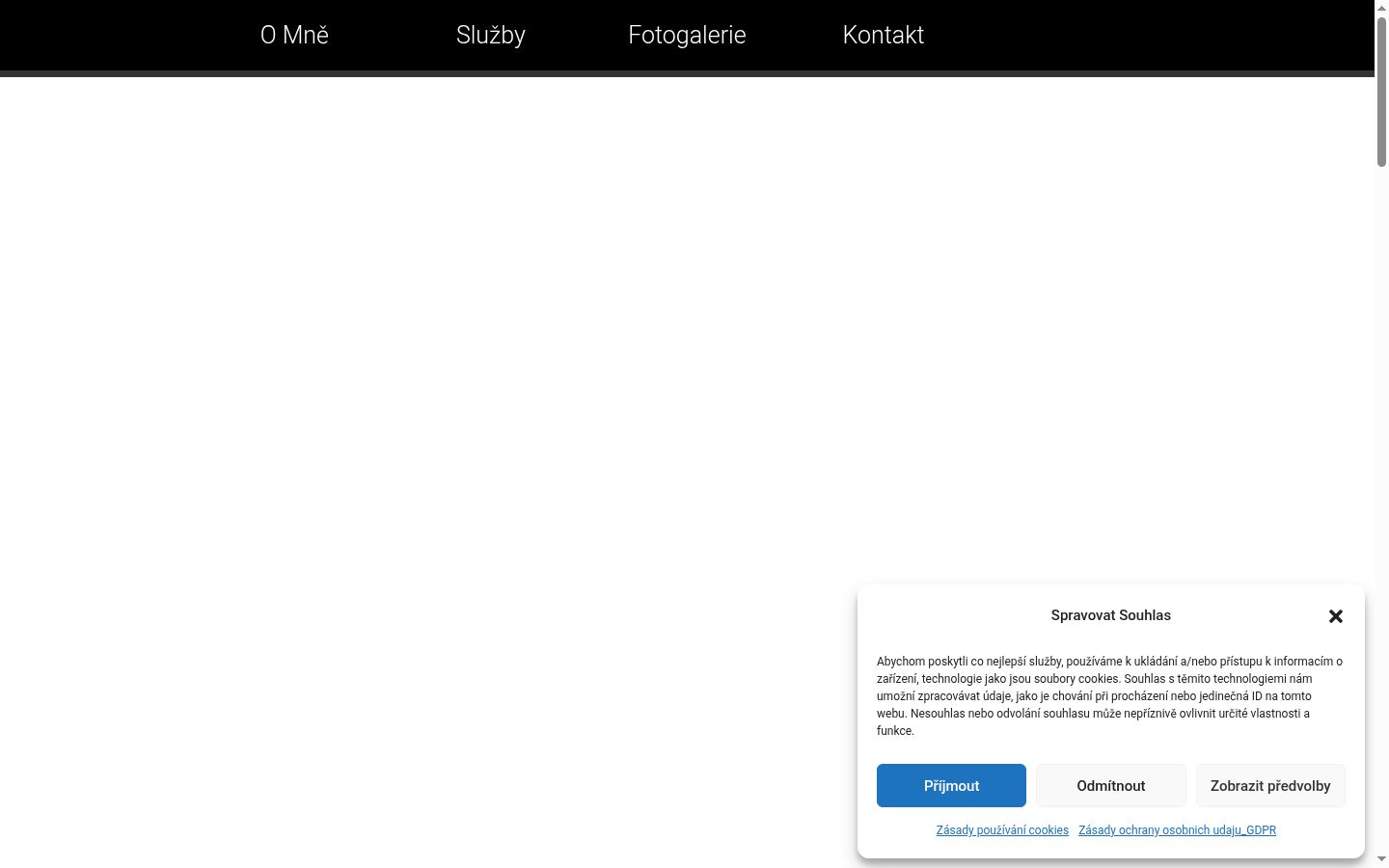Snímek obrazovky baneru souhlasu zobrazeného před jakoukoli interakcí
