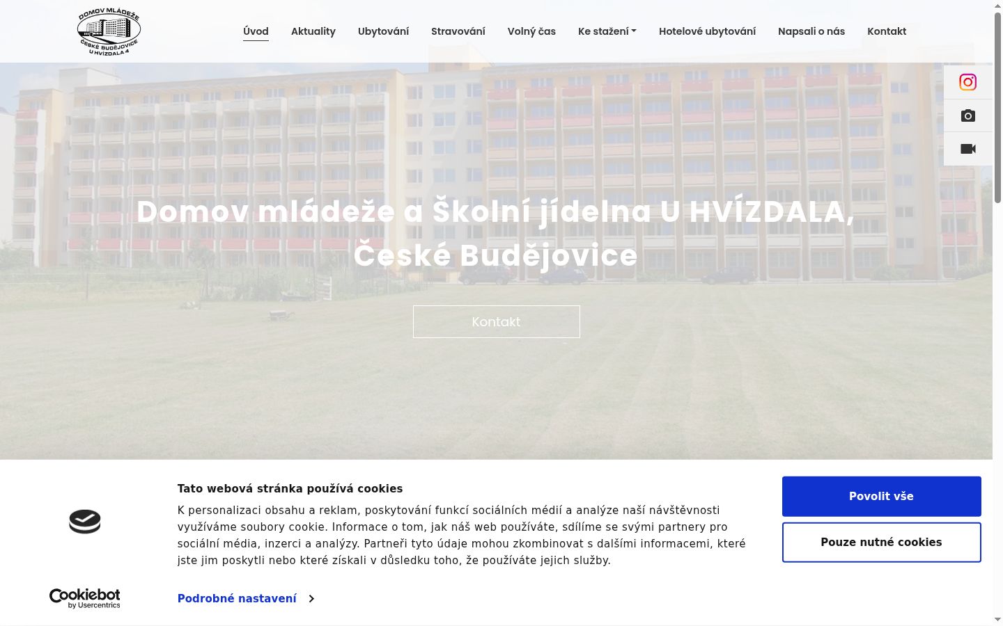 Snímek obrazovky baneru souhlasu zobrazeného před jakoukoli interakcí