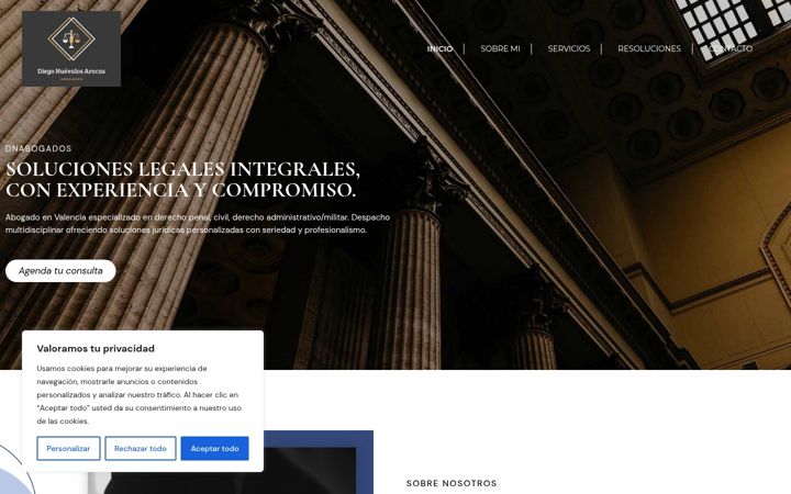 Screenshot of dnabogados.com