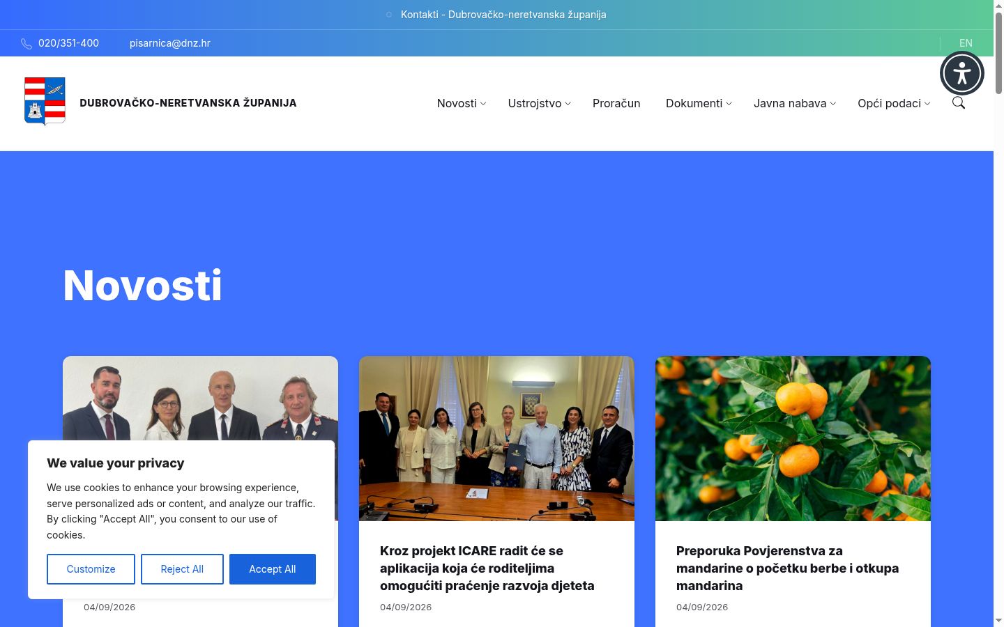 Screenshot of the consent banner shown before any interaction