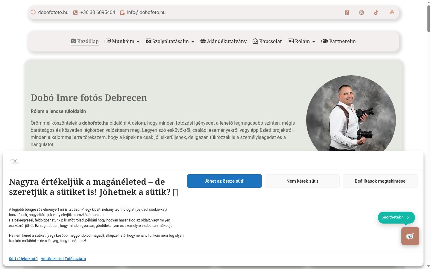 Screenshot of the consent banner shown before any interaction