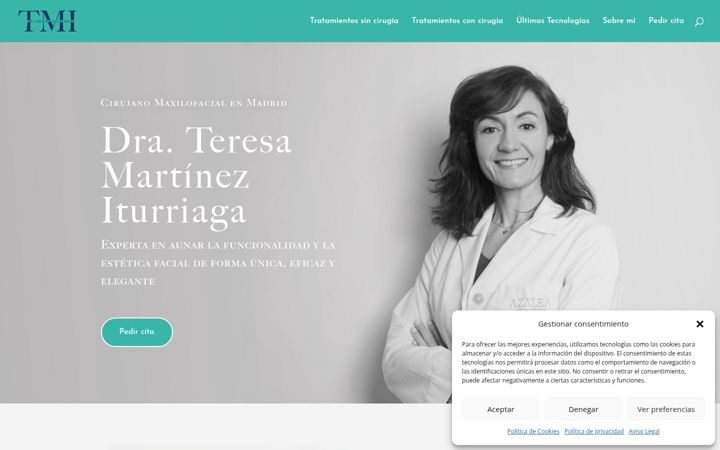 Screenshot of doctoramartineziturriaga.com