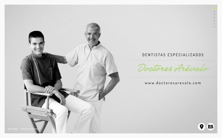 Screenshot of doctoresarevalo.com