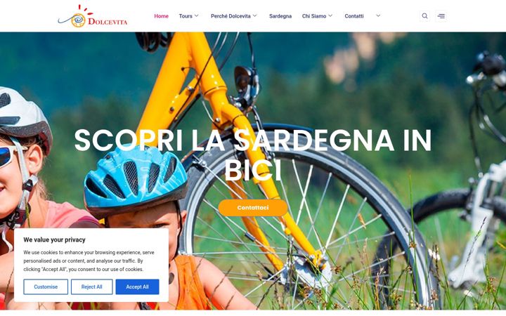 Screenshot of dolcevitabiketours.com
