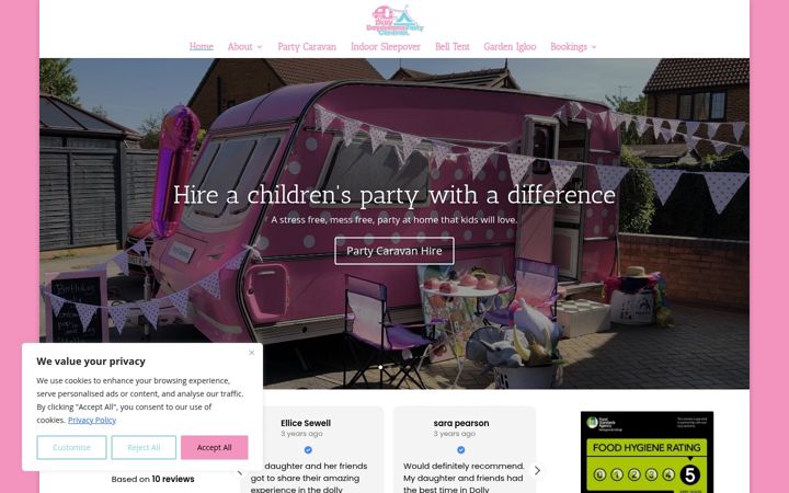 Screenshot of dollydaydreamspartycaravan.co.uk