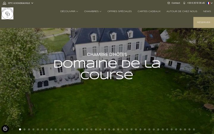 Screenshot of domainedelacourse.com