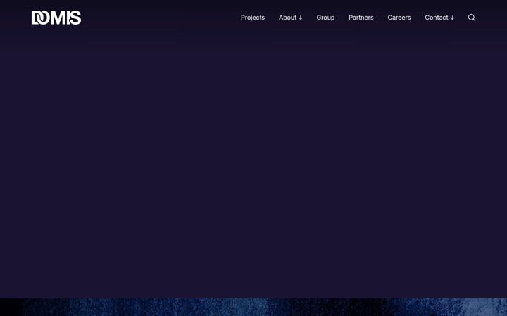 Screenshot of domisconstruction.co.uk