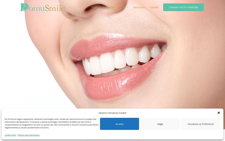 Screenshot of domusmile.com