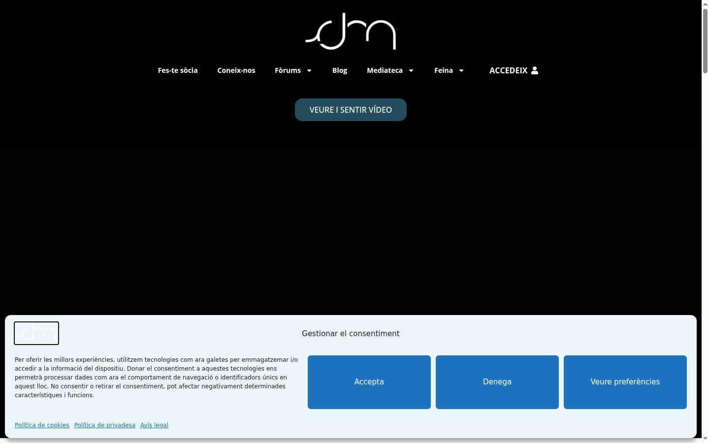 Screenshot of the consent banner shown before any interaction