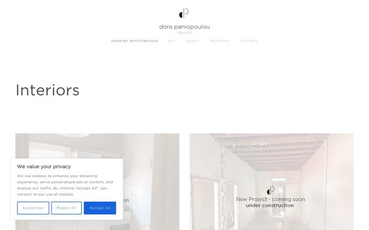 Screenshot of dorapaniopoulou.com