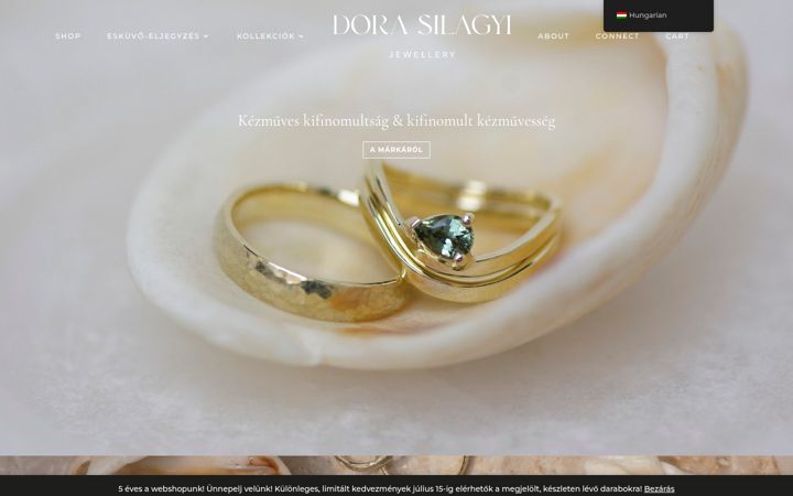 Screenshot of dorasilagyi.hu
