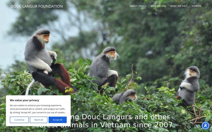 Captură de ecran a douclangur.org