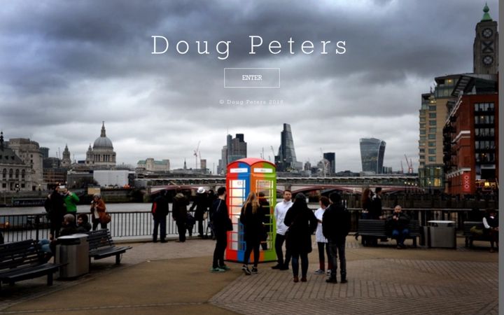 Screenshot of dougpetersphoto.com