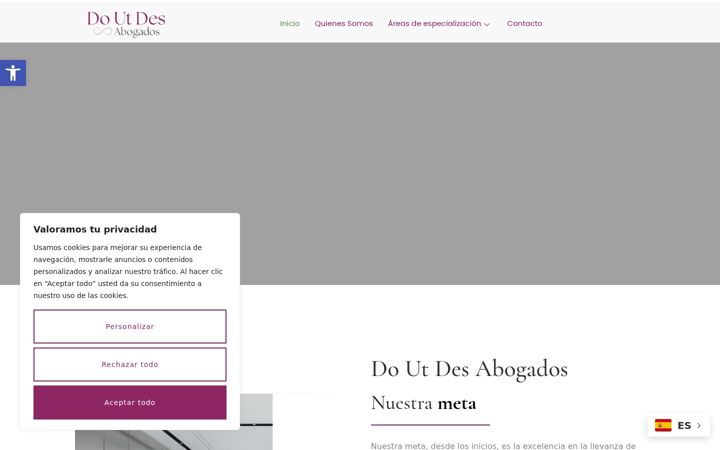 Screenshot of doutdesabogados.com