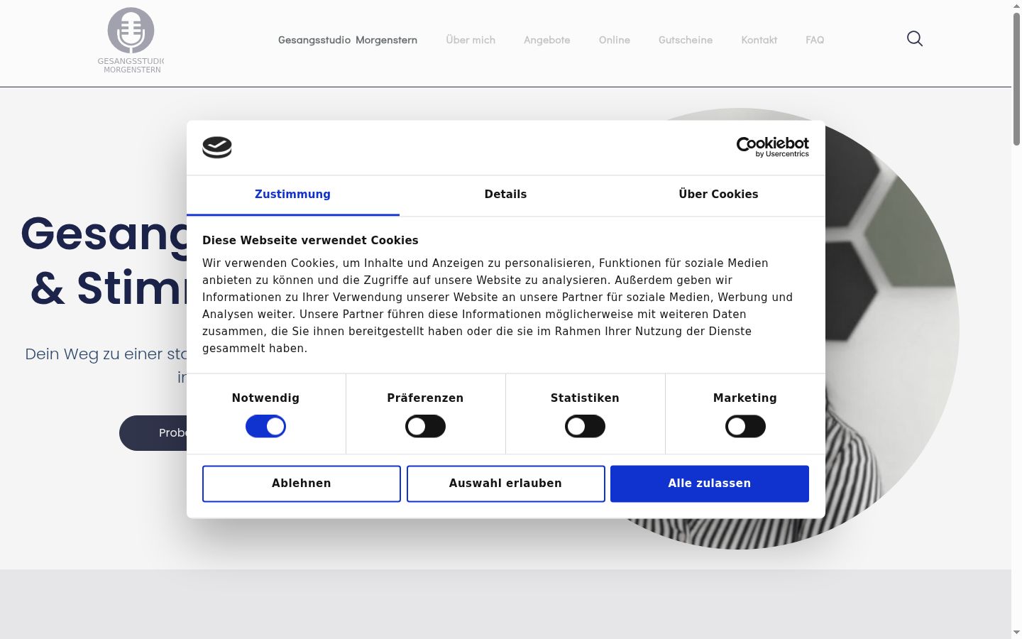 Kuvakaappaus suostumusbannerista, joka näytettiin ennen mitään vuorovaikutusta