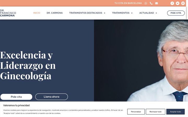 Screenshot of drfcarmona.com