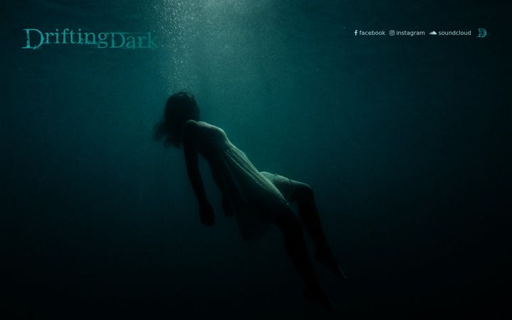 Screenshot of driftingdark.com