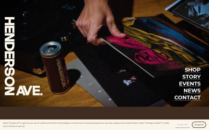 Screenshot of drinkhendersonave.com