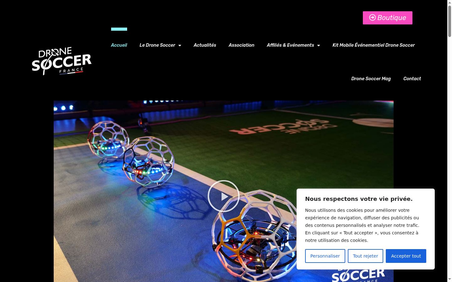 Screenshot of the consent banner shown before any interaction