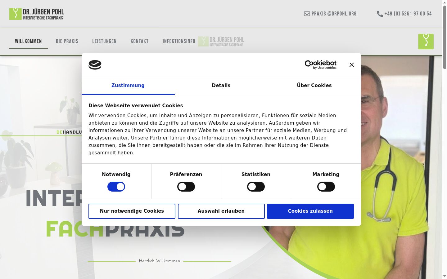 Captură de ecran a bannerului de consimțământ afișat înainte de orice interacțiune