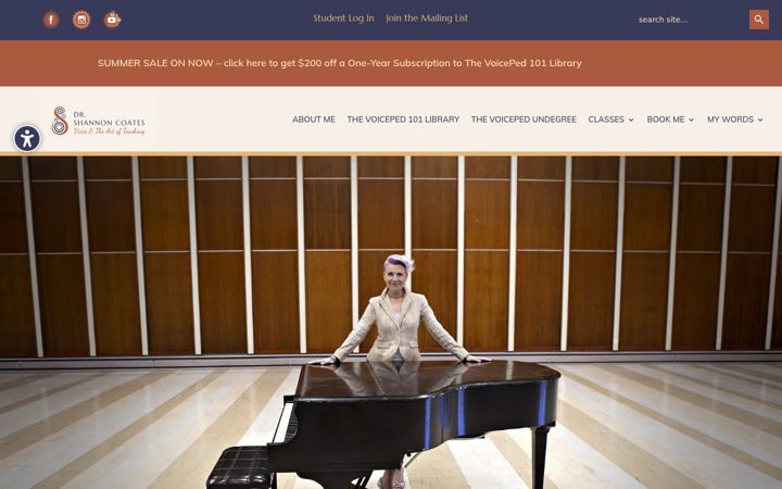 Screenshot of drshannoncoates.com