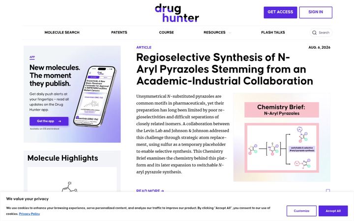 Screenshot of drughunter.com