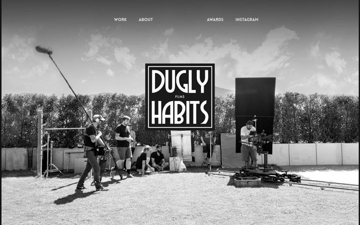 Screenshot of duglyhabits.com