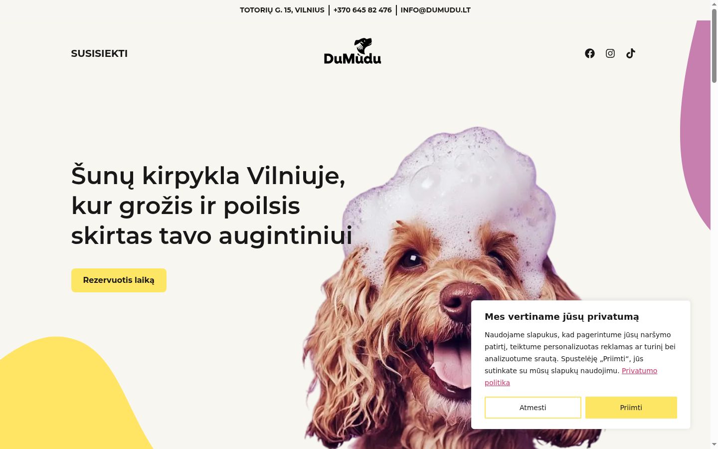 Snímek obrazovky baneru souhlasu zobrazeného před jakoukoli interakcí