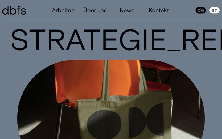 Screenshot von dunkelblaufastschwarz.at