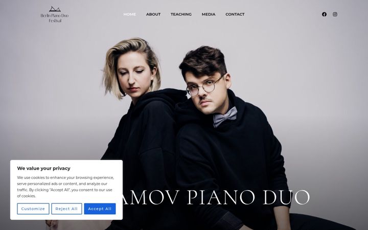 Screenshot of duoshalamov.com