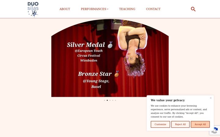 Screenshot of duosilas.com