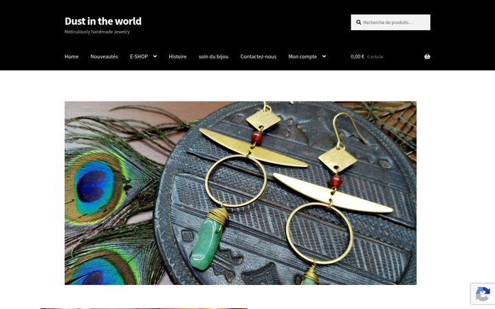 Screenshot of dustintheworld.com