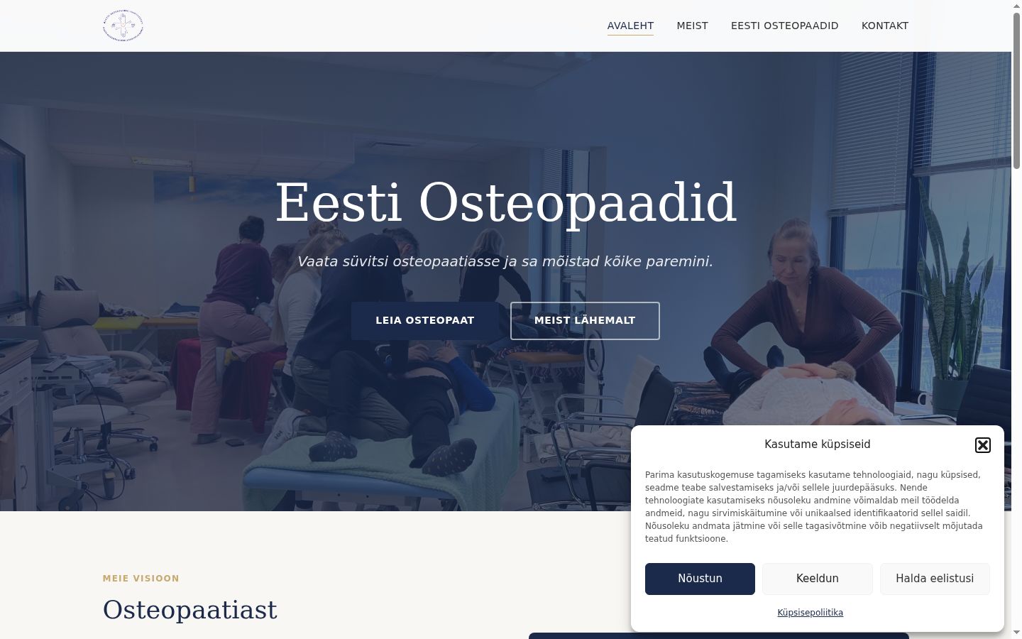 Kuvakaappaus suostumusbannerista, joka näytettiin ennen mitään vuorovaikutusta