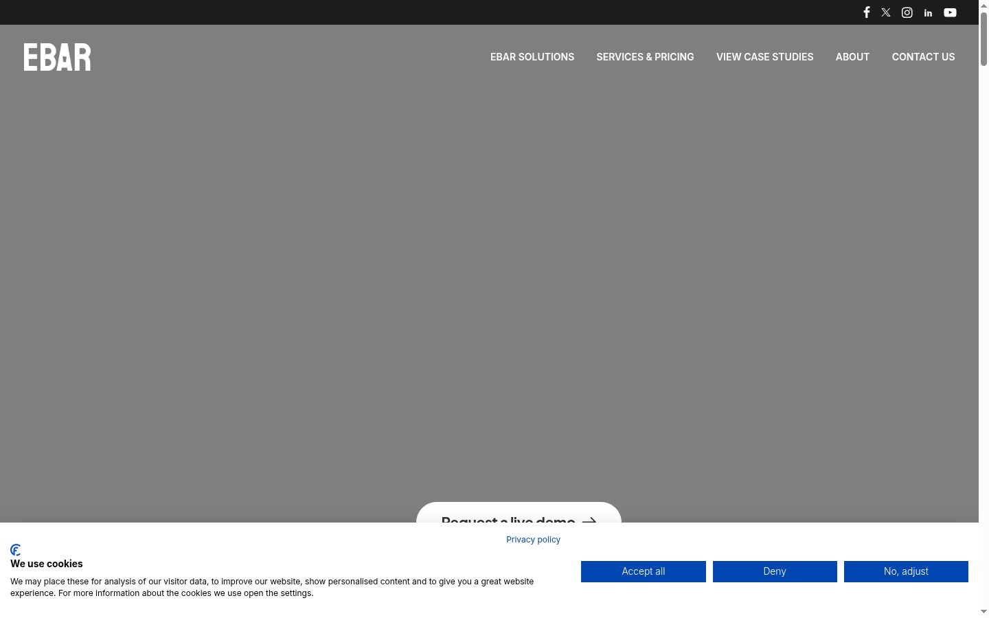 Screenshot del banner di consenso mostrato prima di qualsiasi interazione