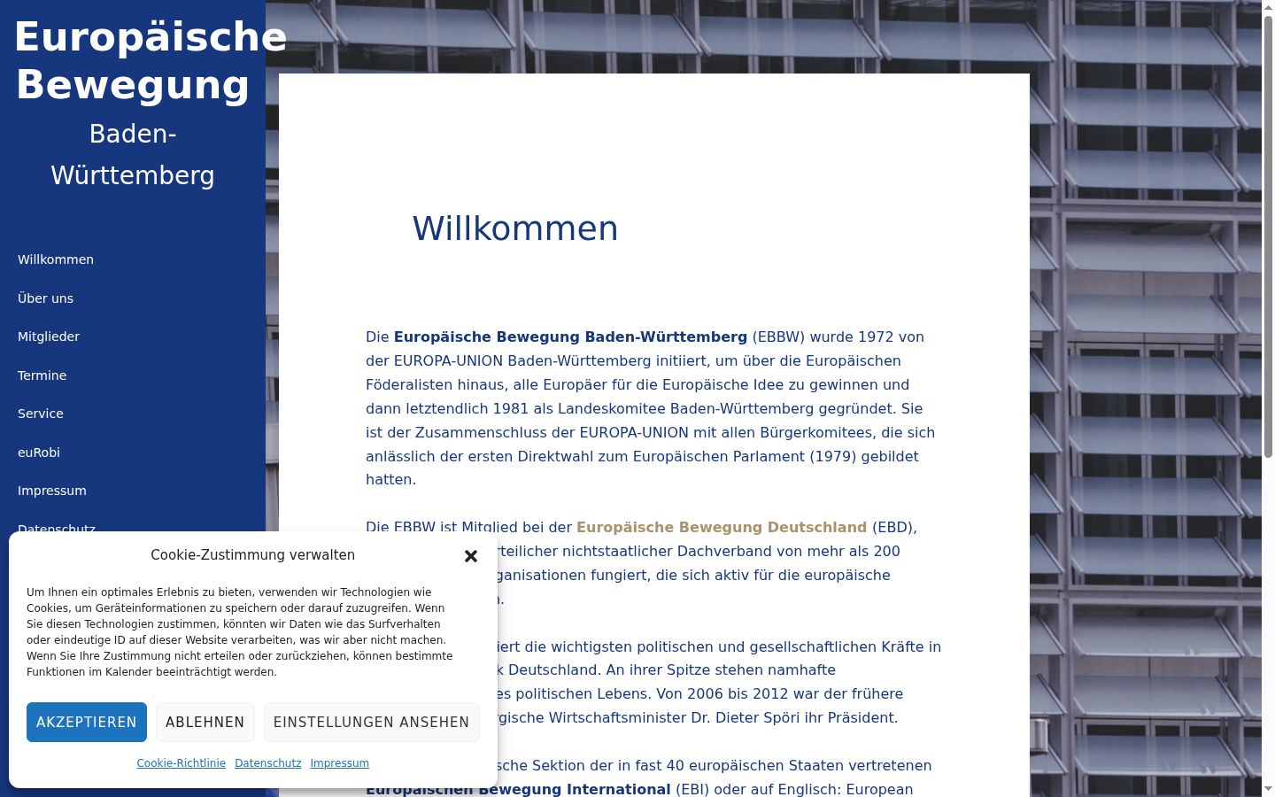 Screenshot of the consent banner shown before any interaction