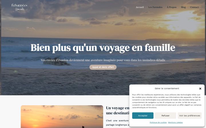 Screenshot of echappeesnomades.com