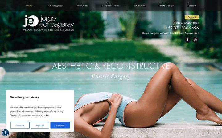 Screenshot of echeagarayplasticsurgery.com