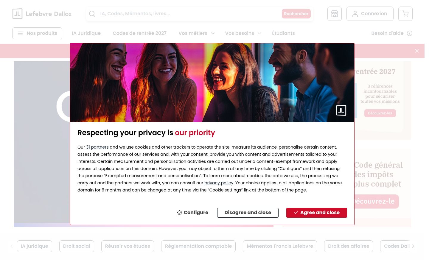 Screenshot of the consent banner shown before any interaction