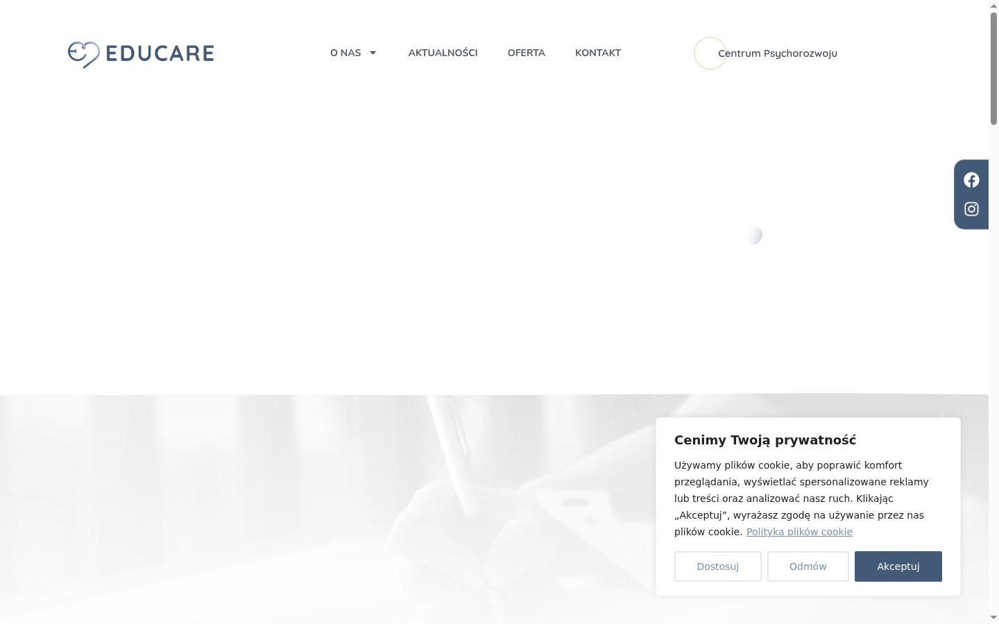 Captura de ecrã do banner de consentimento apresentado antes de qualquer interação