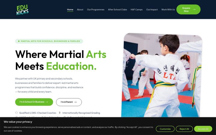 Screenshot of edukicks.co.uk