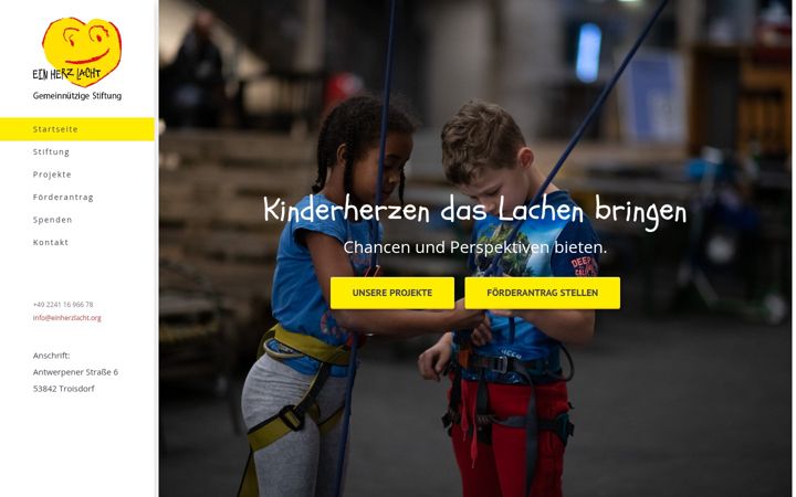 Snímek obrazovky einherzlacht.org