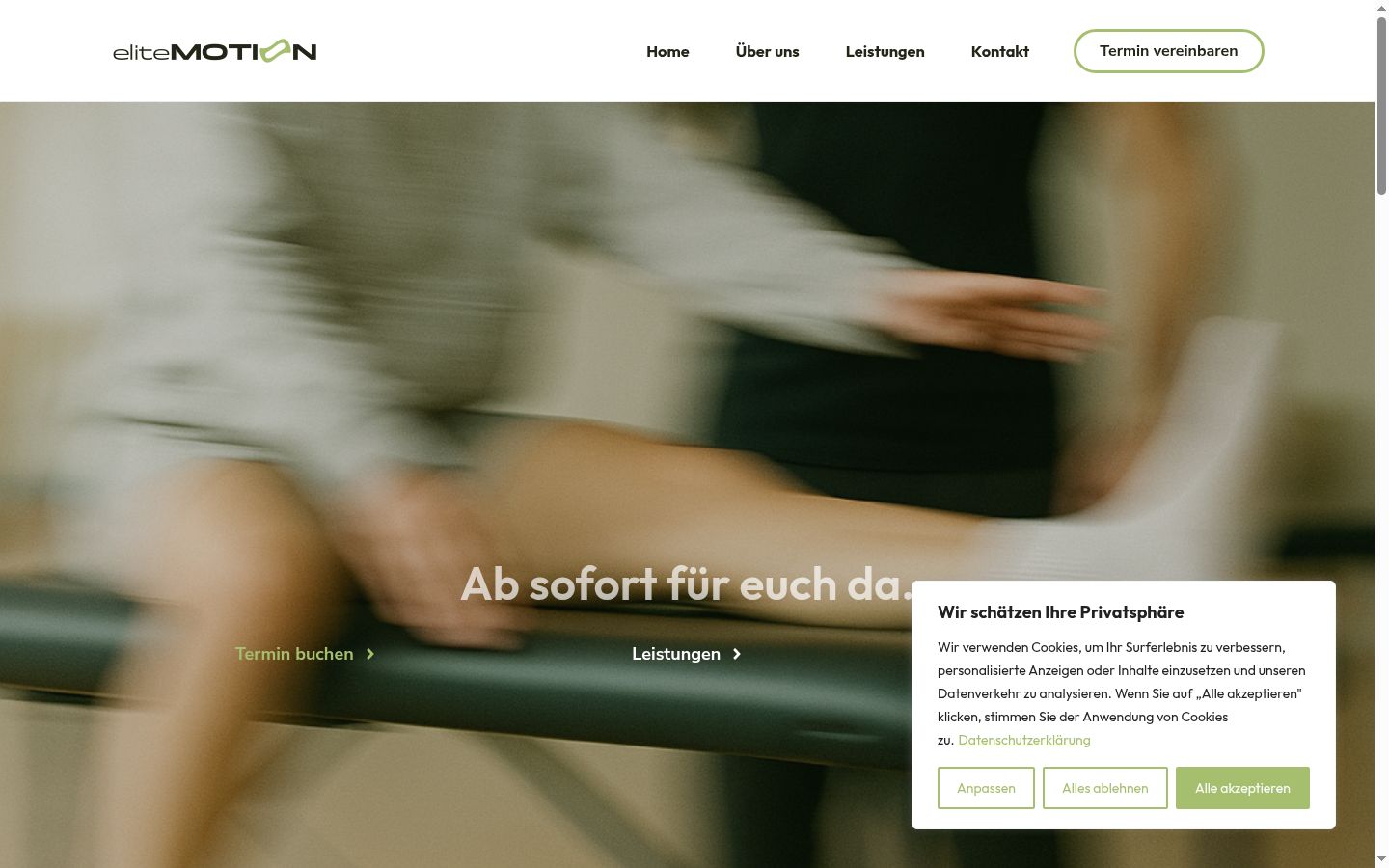 Screenshot of the consent banner shown before any interaction
