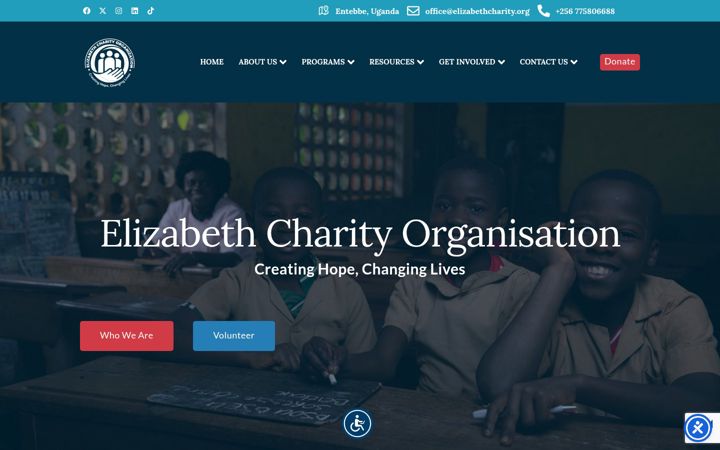Skjámynd af elizabethcharity.org